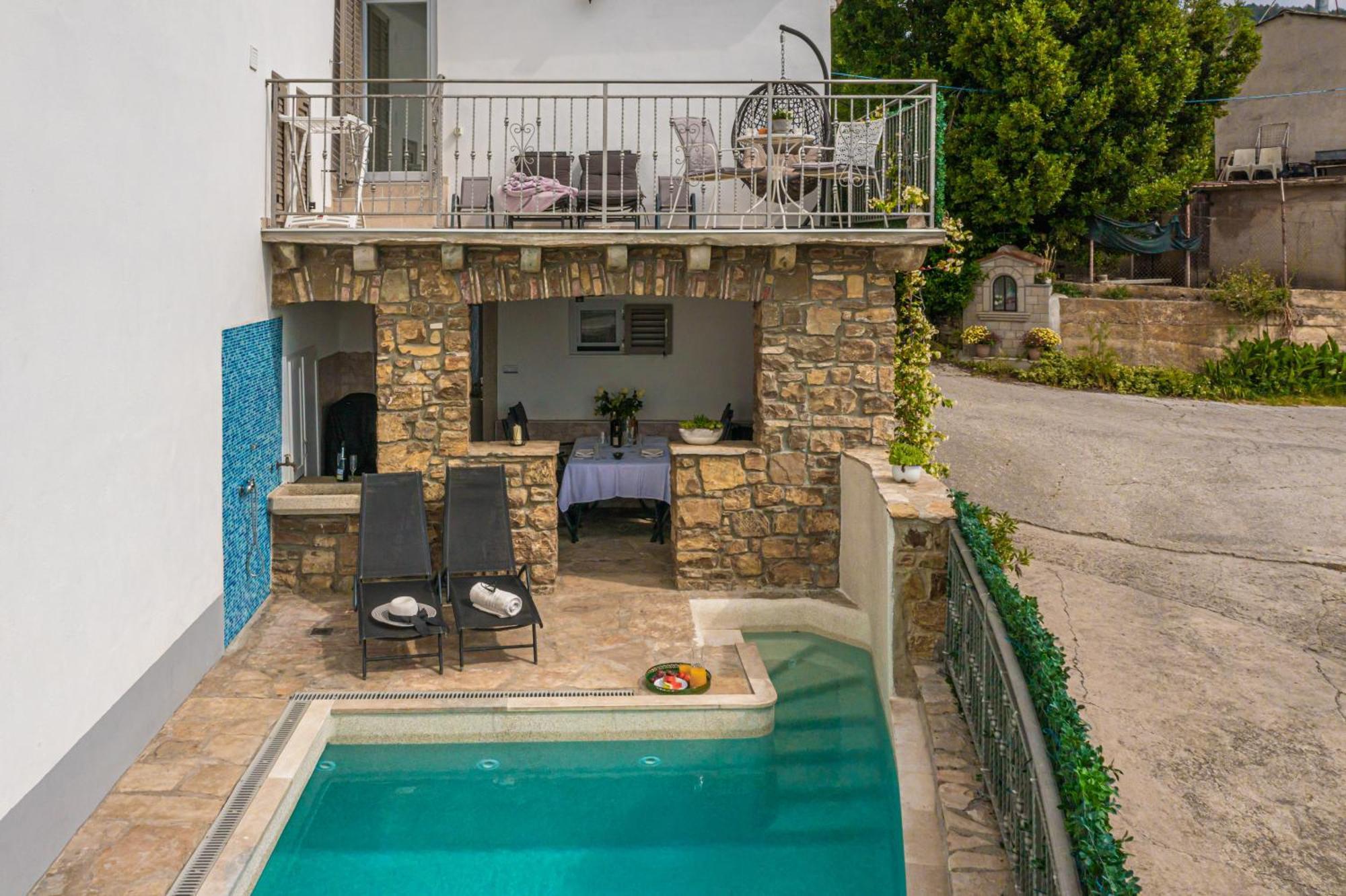 Holiday Home Belveder Motovun With Heated Pool Livade Екстериор снимка