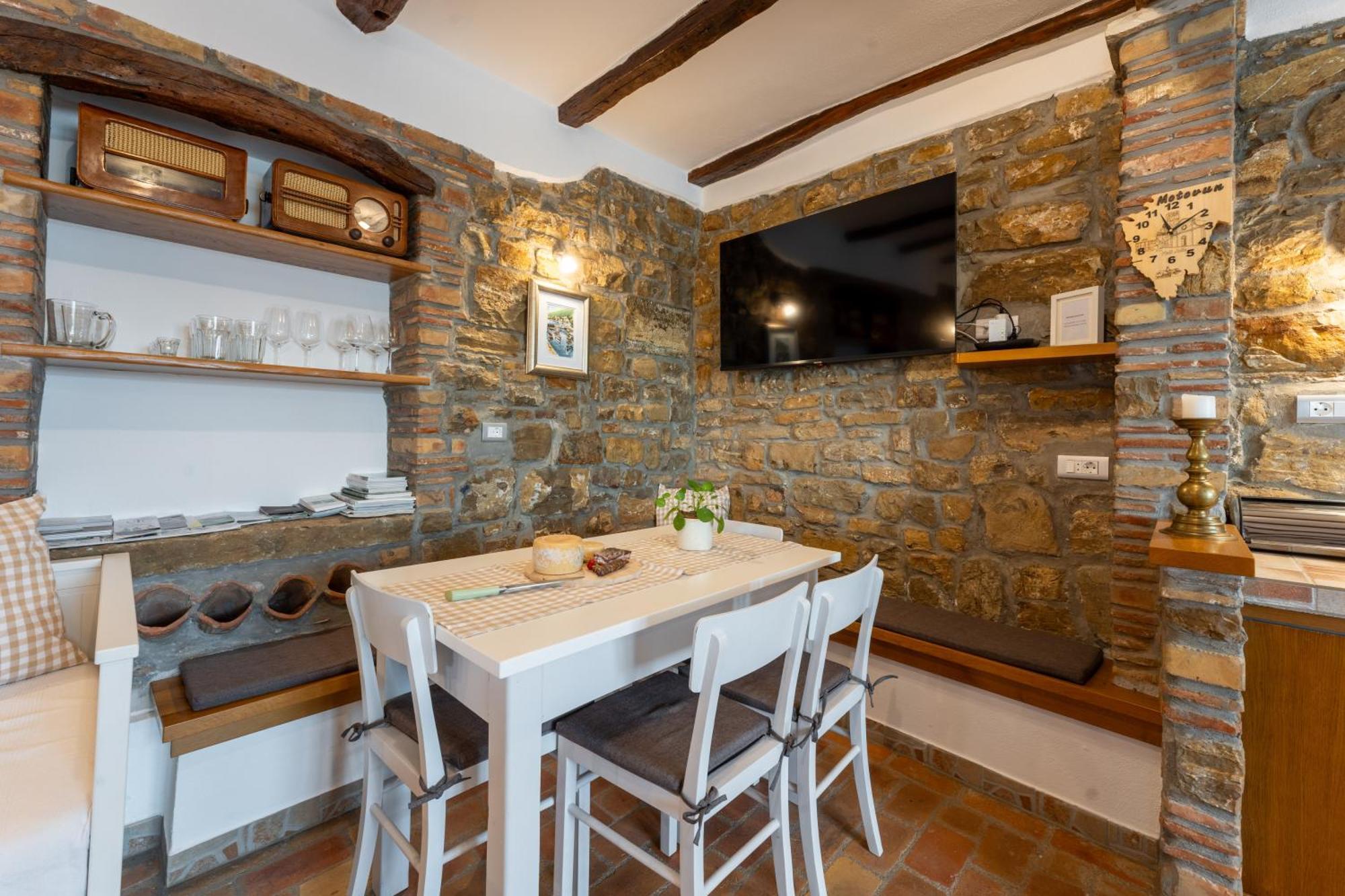 Holiday Home Belveder Motovun With Heated Pool Livade Екстериор снимка