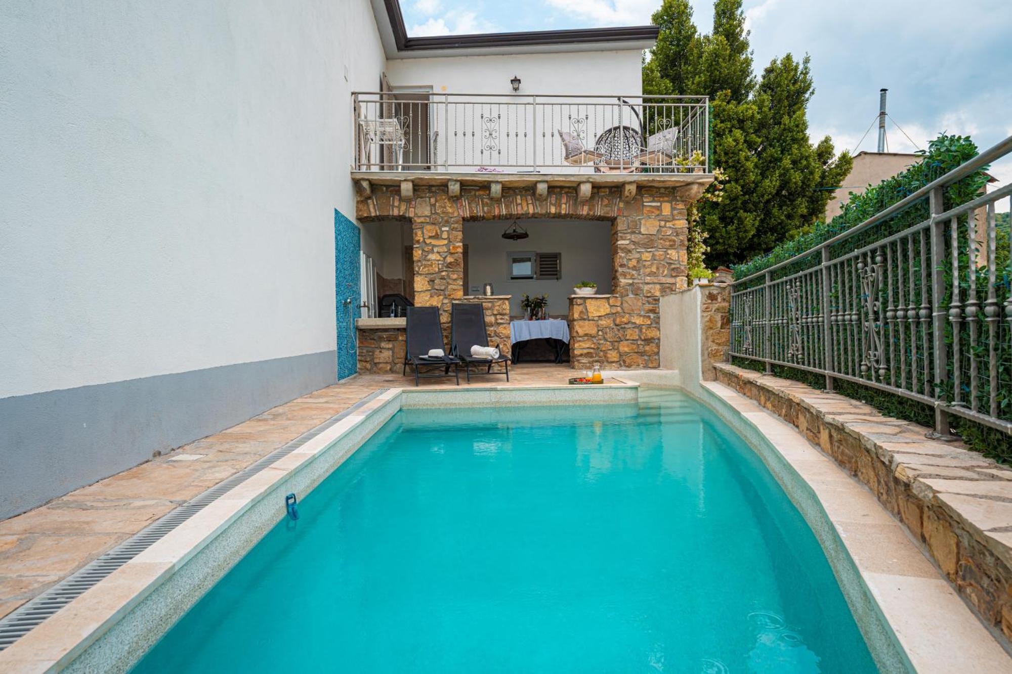 Holiday Home Belveder Motovun With Heated Pool Livade Екстериор снимка